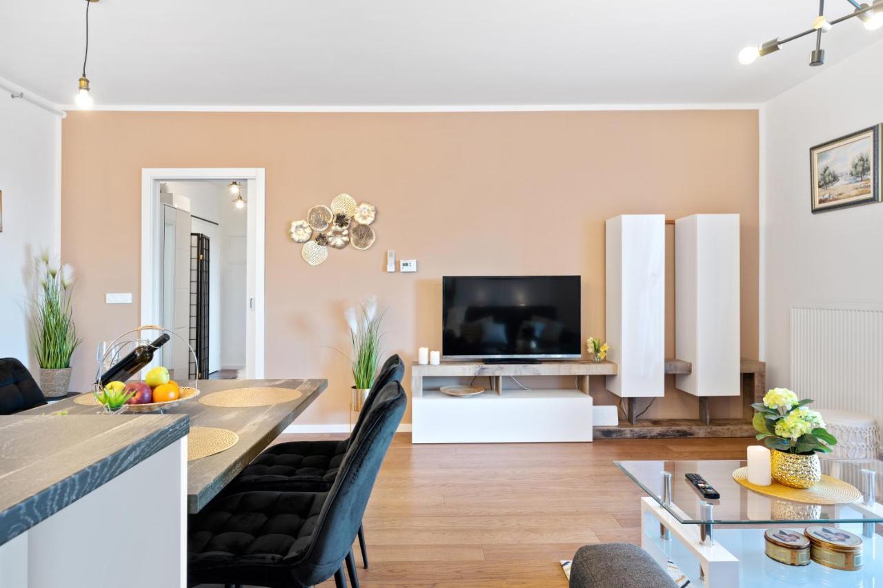 Apartments Karla & Jakov Šibenik Eksteriør bilde