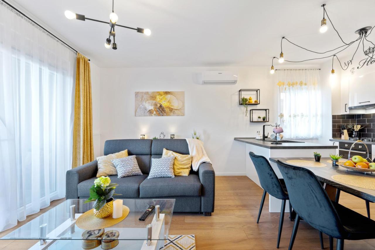 Apartments Karla & Jakov Šibenik Eksteriør bilde